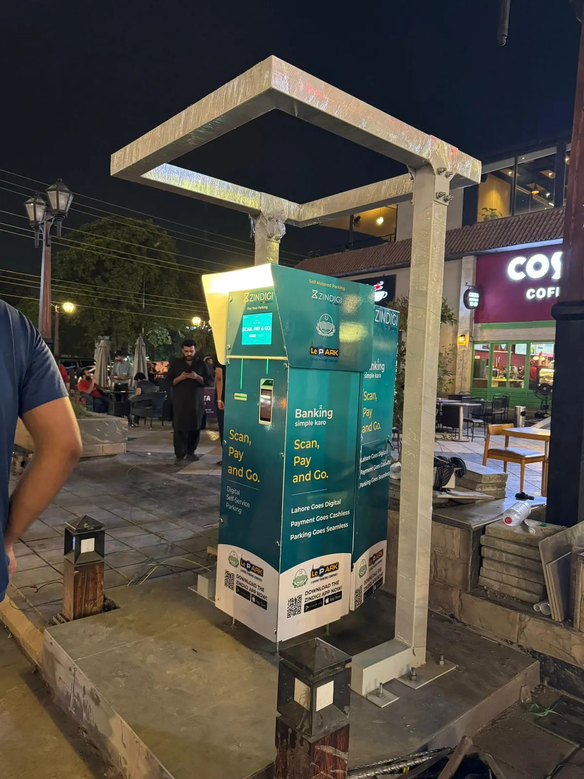 InLights and Zindigi parking kiosk installation